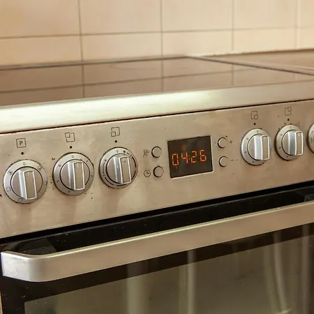 B77 - Im On Avenida In *