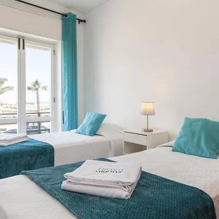 B77 - Marina View On Avenida Apartment *