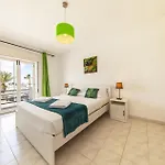B77 - Im On Avenida In Apartman Lagos